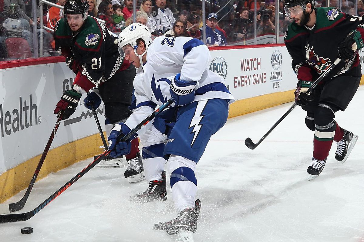 Arizona Coyotes vs Tampa Bay Lightning