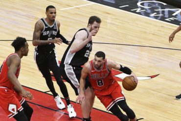 San Antonio Spurs at Chicago Bulls