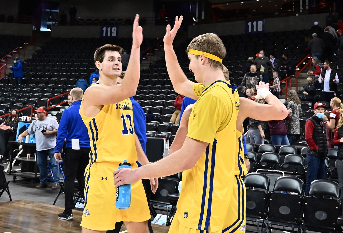 South Dakota State Vs St. Thomas