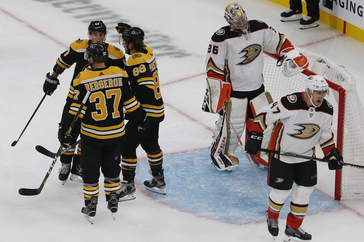 Anaheim Ducks vs Boston Bruins