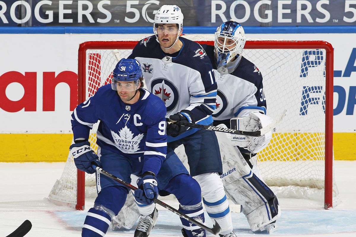 Toronto Maple Leafs vs Winnipeg Jets