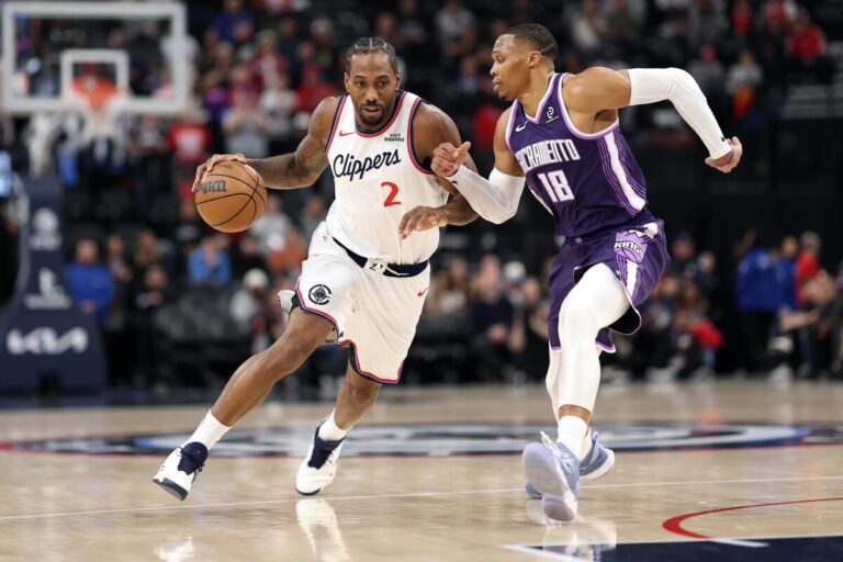 Clippers -3.5 at Kings Feels Too Easy… What Am I Missing?